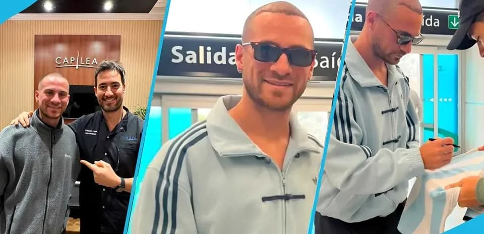 Два человека позируют на фоне вывески Salida