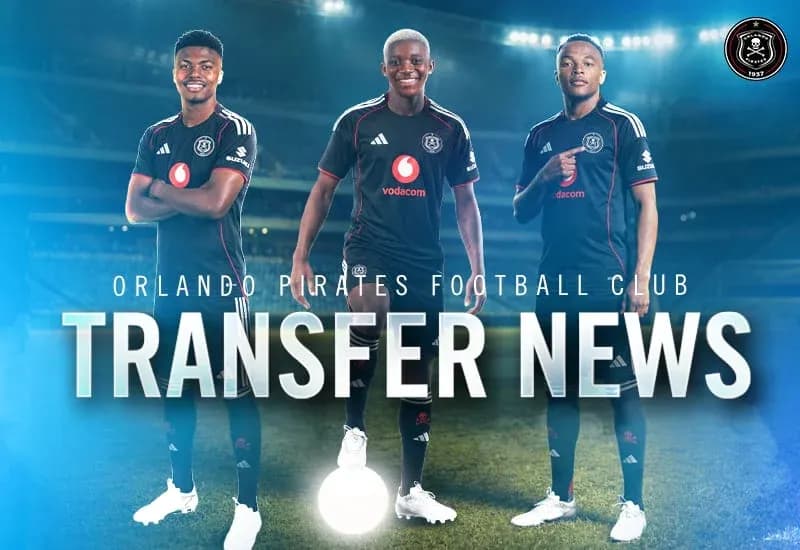 Игроки Orlando Pirates в черной форме с новостями о трансферах