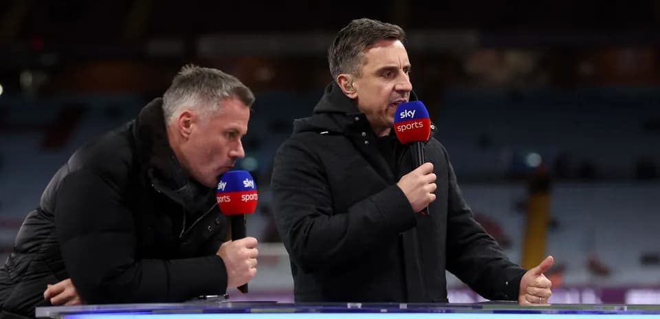 Комментаторы обсуждают матч на студии Sky Sports