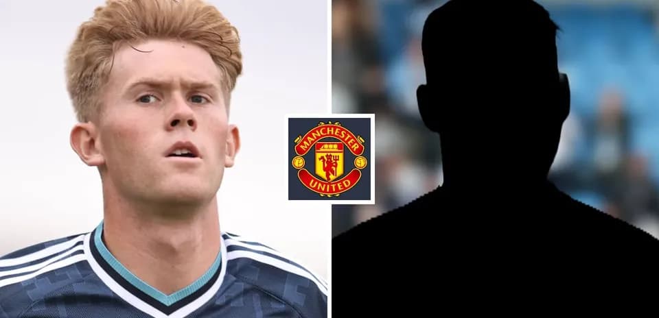 Игрок в форме Manchester United на фоне силуэта
