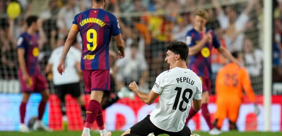 Гол Пепелу в матче против Барселоны